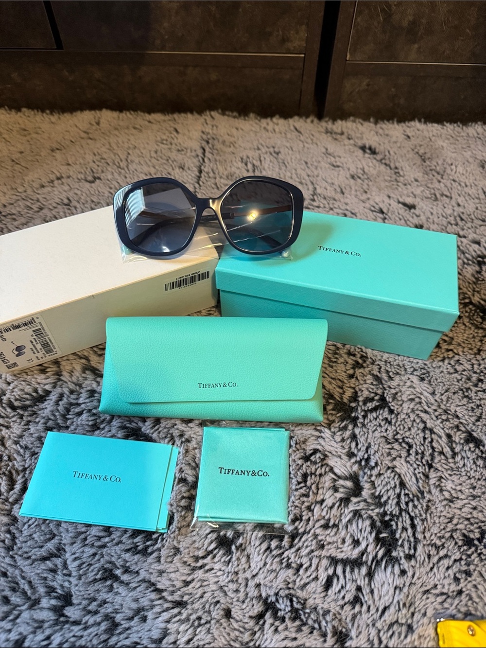 NWT Authentic Tiffany & Co. Women's Blue Gradient Oversized Sunglasses